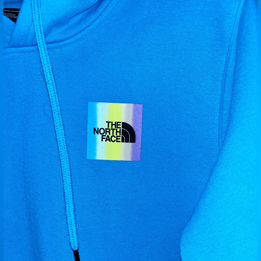 The North Face Distorted HD Logo Hoodie Mens Lg Aqua Blue Pullover Sweatshirt - Picture 2 of 8